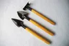 3pcs Mini Garden Hand Tool Kit Plant Gardening Shovel Spade Rake Trowel Trähandtag Metal Head Gardener Gratis frakt