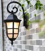 E27 Superior European Style impermeabile Villa giardino applique da parete a spruzzo Smoothing Nero portico luci Lampada da parete Illuminazione esterna LLFA