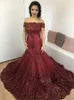 Middle East Sparkly Evening Dress Glamorous Off Shoulder Lace Applique Evening Gowns Prom Dress Gorgeous Mermaid Red Carpet Dress