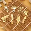 Wedding Favor Gold Bookmarks Feather Olive Ginkgo Wheat Sunflower Dragonfly Monkey Metal Chinese Style Creative Bookmarks