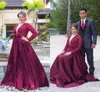 Burgundy Långärmade pärlor Beaded Prom Klänningar 2017 Plus Storlek En Linje Aftonklänningar för Kvinnor Golvlängd Arabiska Formella Wear Party Dresses