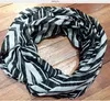 Hot Wholesale Sjaal Kerchief Sjaals Dames Dames Hoogwaardige Mode Infinity Sjaal Demper Lange Voile Bandanna Wrap Sjaals Gratis Verzending