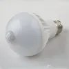 PIRモーションセンサー電球E27 LED電球5W 7W 9W SMD 5730自動スマート検出LED赤外線ボディライトセンサークールホワイト