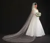 Neue elegante Swarovski-Kristall-Strasssteine mit Schnittkante, einlagig, mit Kamm, Elfenbeinweißer Hochzeitsschleier, Kathedralen-Brautschleier, 3 m Länge