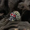 Bule Red Jewel Jewelry SkeletonRing Uomo Titanium Steel Vintga Antique Finish Diamante Electroplate Cool Nightclub Accessori Skull Rings