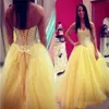 Bollkakor Tulle Beaded Crystal Prom Dress Sweetheart Backless Floor Length Party Gowns Lace Up Yellow Long Formal Afton Dresses