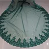 Real Pos 3 mètres une couche paillettes dentelle bord vert voile de mariage avec peigne beau voile de mariée NV71002335