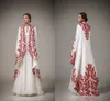 2020 Popular Kaftan Arabic Dress Evening Wear Muslim Style White Chiffon Red Embroidery Long Sleeve Floor Length Dubai Abaya Prom Dresses