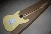 Benutzerdefinierte große Kopfplatte ST Gelb Creme Yngwie Malmsteen Scalloped Maple Griffbrett 6 Saiten E-Gitarre Gitarre Drop Shipping