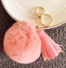 Populära nyckelringar Kaninpälsboll Keychain Gift äkta kaninpäls Hängsmycke Telefon Tassel päls Pom Pom Tillbehör DHL Gratis 100PCs 16 färger