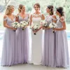 2019 Abiti da damigella d'onore country lavanda Colori su misura Abito da damigella d'onore Chiffon increspato Lunghezza del pavimento Cinghie al largo Matrimoni