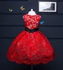Flauschige süße rote Spitze-Hochzeitskleid für Mädchen, erster Geburtstags-Party-Outfit-Baby-Ballkleid, handgemachtes Tauf-Taufgleid