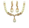 Set di gioielli con collana e orecchini da sposa con perle color crema e cristalli di diamanti placcati in oro