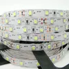 2835 bande LED SMD lumière flexible 12 V 60 LED/m 5 m/lot, The2835 consommation d'énergie comme 3528 luminosité comme 5050