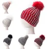 Dames fausse fourrure grand Pom Pom strass perles bonnet crâne casquette ample chaud tricoté chapeau de Ski A469