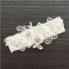 Elegant White Lace Bridal Garters 2019 Belt Lace Beads Pearls Leg Ring Princess Sexig brudtillbehör Skönhet S029101182