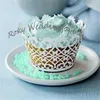 Gratis frakt 120pcs Vit Filigree Cupcake Wrappers Laser Cut Cupcake för bröllop Bridal Shower Party Cake Decoration