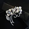 Flower Pearl Rhinestone Brooch Pin Silver Gold-plate Alloy Faux Diamente Broach for bridal wedding costume party dress ladies Pin gift 2016