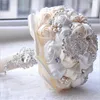 Lindo casamento flores nupcial bouquets marfim branco artificial buquê de casamento de cristal brilho com pérolas 2016 buque de noiva