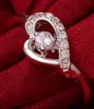 Kadınlar için 925 Ayar Gümüş Kalp Yüzükler Kristal Aşk Yüzükler Güzel Kız Hediye Düğün Parti için