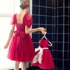 80~140cmの赤ちゃんの女の子の結婚式のパーティーのためのシンプルな赤いチュチュ夏のドレスのルボリーの花、1-10歳の赤ちゃんの最初の誕生日のvestidos