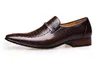 Style chaud Mode Hommes Formel / Robe Commerciale En Cuir Véritable Sculpté Respirant Bussiness Slip-On Marron Haute Qualité Chaussures De Fête De Mariage