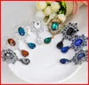 Kristall Diamant Tropfen Broschen Pins Hochzeit Business Anzug Hemd Tops Brosche Corsage für Frauen Männer Modeschmuck Rot Blau Grün Weiß