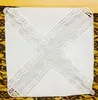 شحن مجاني 12PCS البريطانية النمط الكلاسيكي / الكثير أبيض من القطن بنسبة 100٪ السيدات Handkerchiefs12 "X12" أنيقة مطرز الكروشيه الدانتيل حواف لعروس