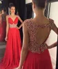 Luksusowy Kryształ Czerwony Długie Prom Dresses Głębokie V Neck Cap Rękawy Frezowanie Szyfonowa Długość Piętro Open Powrót Eleganckie Suknie Wieczorowe Formalne Suknie