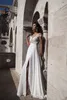 Robes voir à travers l'applique du corsage en dentelle blanche manches courtes robe de mariée aliné sexy