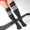 Großhandel-Männer Frauen Mädchen gestreift über dem Knie Oberschenkel hohe Strümpfe lange Socken FMB3