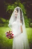 Hot Amazing Najwyższej jakości Najlepsza Sprzedaż Romantyczna Katedra Biała Ivory Cut Edge Veil Swarovski Bridal Head Kawałki na suknie ślubne