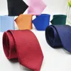 Cravates Jacquard 145 * 8cm Cravate à rayures 8 couleurs Grille professionnelle Cravate Cravate pour hommes pour la fête des pères Cravate pour hommes Cadeau de Noël