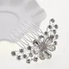 Bästa Deal Luxury Crystal Bride Headdress Bröllopsklänning Tillbehör Bröllop Hår Smycken Vrystal Flower Hair Comb Partihandel Pris DHF803