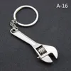 O novo Mini Creative Keychain Chain Chain Whnch Gadget Personality Keychain Craft Gift Wholesale