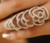 Rhinestone Rose Ring för kvinnor Silver Färgfri Storlek Hot Party Nya Mode Smycken Koreansk stil