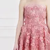 2019 pärla baby rosa kväll klänningar sexiga strapless 3d blommiga applikationer prom klänning plus storlek formella långa prom klänningar