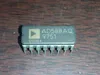 AD588AQ. AD588, elektroniska komponenter ICS CDIP-16, 2-OUTPUT Treperiodspänningsreferens, 10V, dubbel in-line 16 Pin DIP Ceramic Package Integrated Circuits Chips