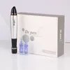 Electric Derma Pen Stämpel Auto Micro Needle Dr.Pen Trådlös Anti Aging Hud Therapy Device Hudvårdsmaskin med 20st nålpatroner