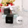 Cube Cylindre Céramique M. Mme Salière et Poivrière Blanc Noir Shaker Cuisine Outils Party Favors Faveur De Mariage Cadeau 100sets (2pcs / set)