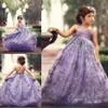 Mooie lavendel bloem meisje jurken v-hals kant applicaties vloer lengte pluizige meisje verjaardag jurk prachtige mooie backless communie jurken