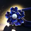 Flor do vintage Broche de Pérolas Pérola de Prata-banhado Alloy Broche para o vestido de noiva traje de festa vestido de Pin presente 2016 New Hot Moda casual