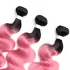 オムレピンクの人間の髪の束体波マレーシアのバージンレミーの髪の緯糸3本/ロット2トーンピンクのボディウェーブヘアバンドル