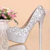 Bröllopskor kvinnor höga klackar kristall mode brud klänningskor kvinna plattformar silver strass parti prom pumps8073855