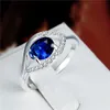 Gemischter Stil, hochwertiger, modischer Ring aus 925er Silber mit blauen Edelsteinen EMGR9, Bandförmiger ovaler Ring aus plattiertem Sterlingsilber, 10 Stück pro Menge