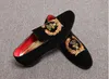 Акция весенние мужские бархатные лоферы вечерние свадебные туфли в европейском стиле черные бархатные тапочки с вышивкой Мокасины для вождения 425