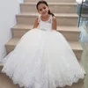 Cute Ball Suknia Kwiat Dziewczyny Suknie Scoop Koronki Tulle Długość Piętro Toddler Niemowlę Dzieci Urodzinowe Wakacje Boże Narodzenie Wedding Party Dresses