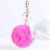 Fur Ball Fluffy Round Ball With Crown Pearl Strip Rose Guld Pläterad Metall Keychain Keyring Bil Nyckel Kedjor Handväska Charms Kvinnors Tjejs gåva