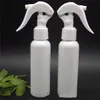 Bottiglia 100 ML Flacone spray di alta qualità Bottiglie di plastica Bottiglie di profumo Bottiglia di liquido infermieristico per auto Ugello a baionetta Bianco e trasparente