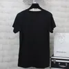 2017 Moda Europea Estate Nuovo Pavone Paillettes Donna 100% Puro Cotone T-Shirt Femminile Manica Corta Nero Bianco T Shirt Collo Tondo